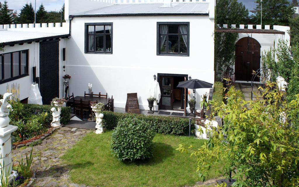 Apartamento Little White Castle Keflavík Exterior foto